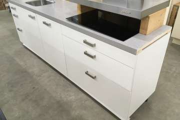 Witte rechte keuken in 2 delen !!