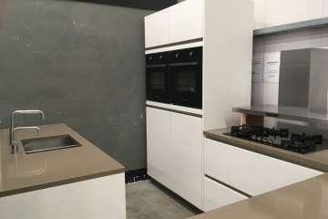 Ruime Siematic keuken !!