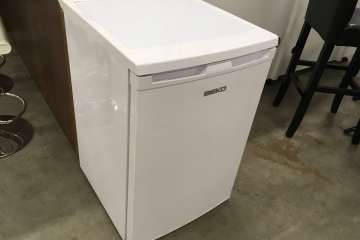 Vrijstaande koelkast met vriesvakje van Beko !!